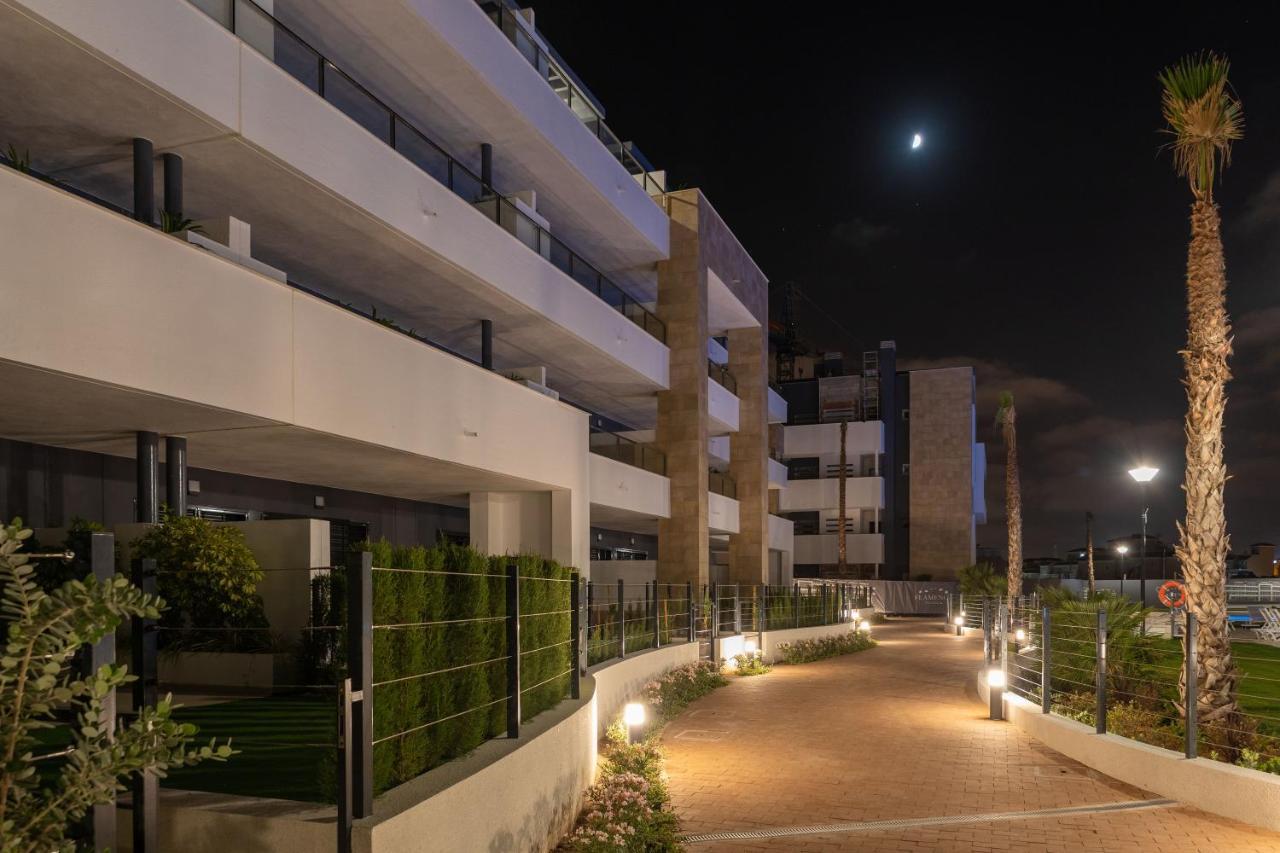 Flamenca Village By Mar Holidays オリウエラ エクステリア 写真